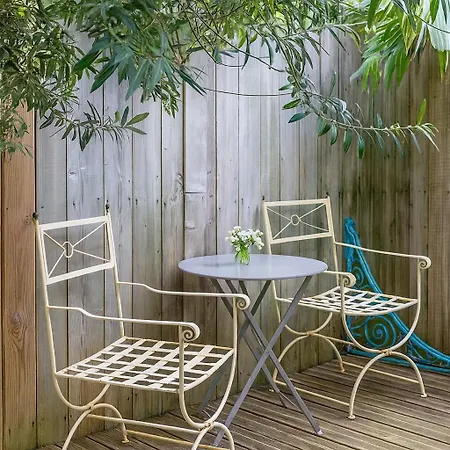 Joli Studio Lumineux Chez Madeleine *