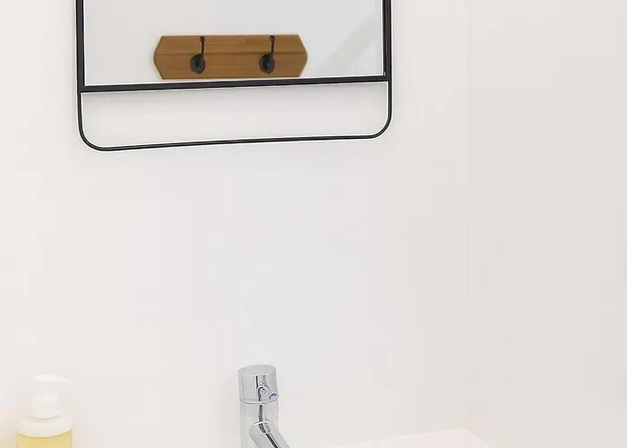 Joli Studio Lumineux Chez Madeleine Daire